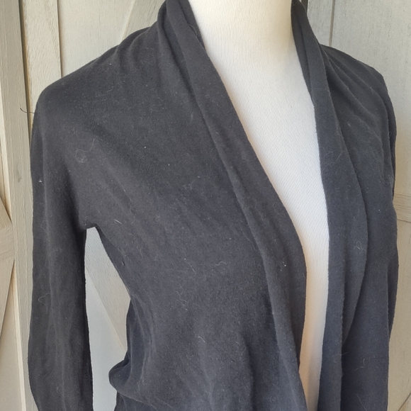 Black Open Drape Cardigan - Picture 4 of 11